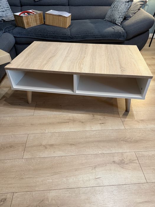 Stolik kawowy z dodatkowa półką