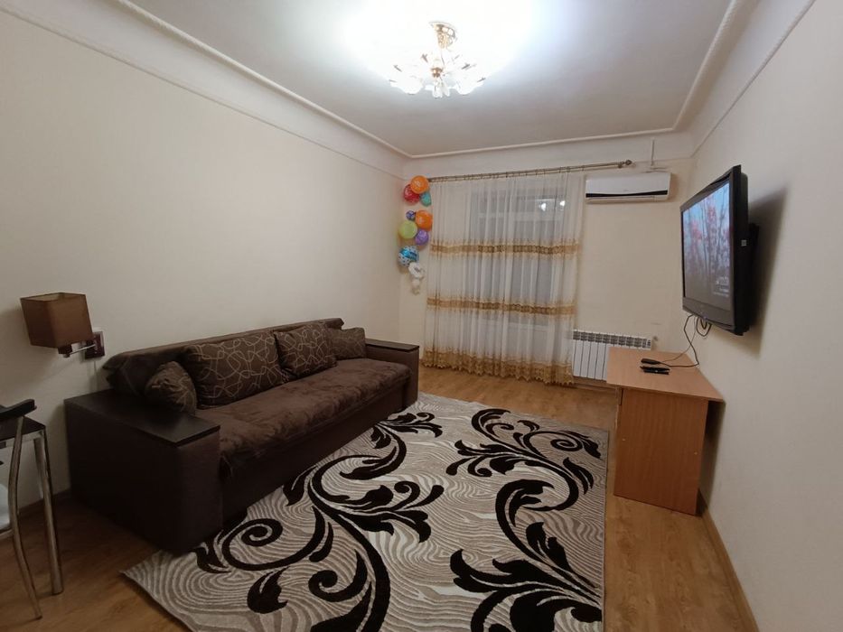 Продам 2х ком ВИДОВАЯ  Т.Шевченка14