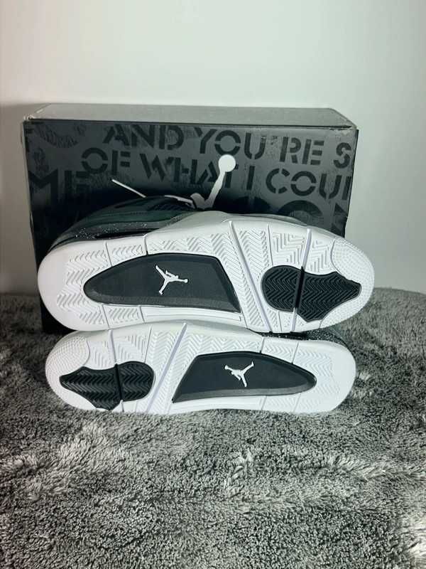 Jordan4Retro Fear R.40