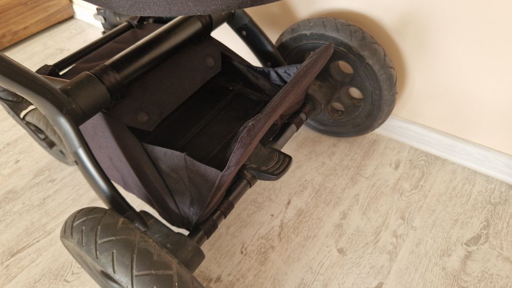 Wózek spacerowy gondola torba joolz czarny