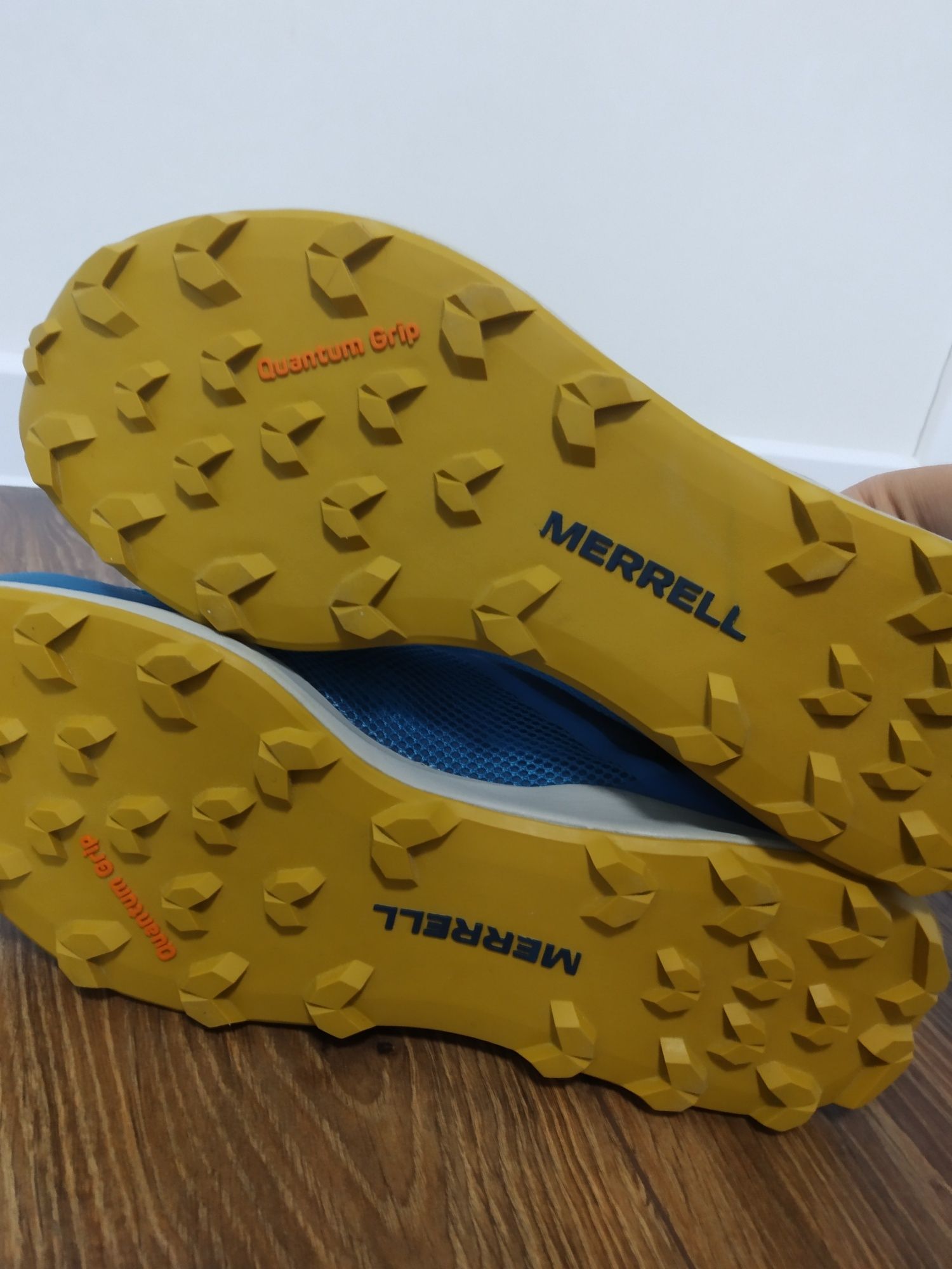 Оригінал бігові кросівки merrell