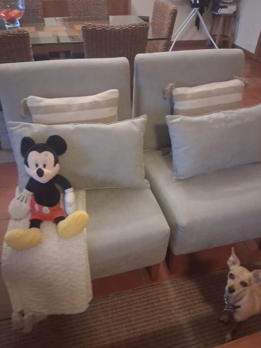 Sofa de 3 lugares e sofa de dois lugares