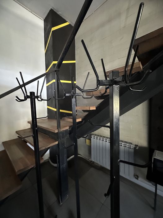 Металеві вішаки самовивіз Тернопіль