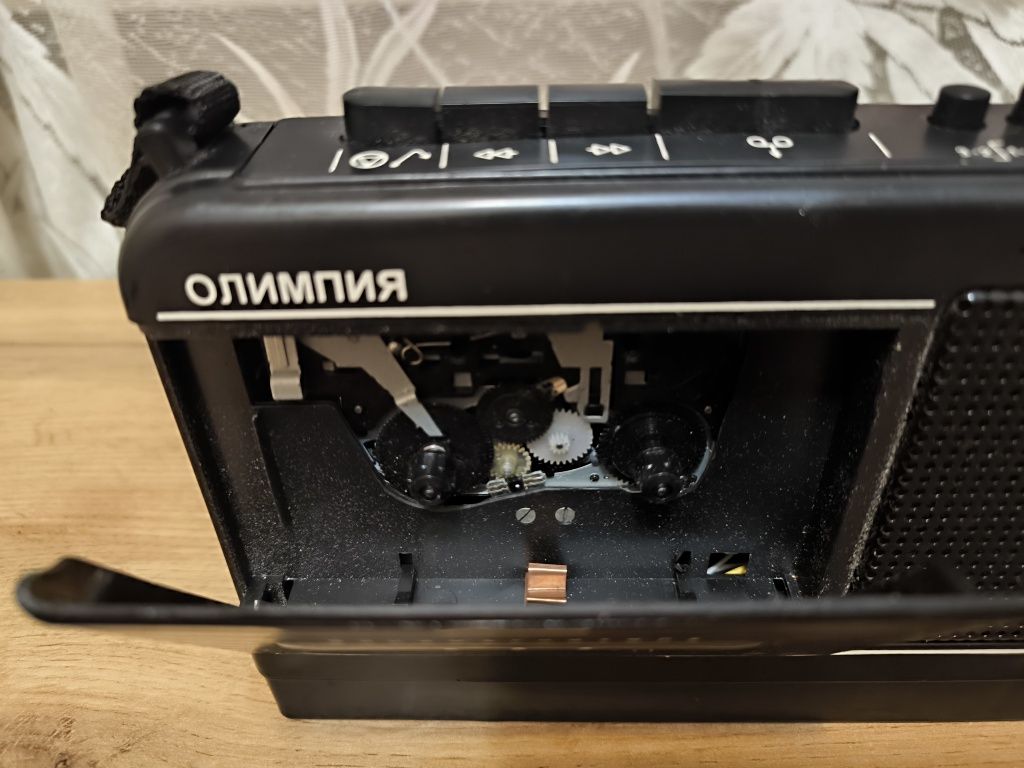 Мінімагнітола Олімпія РМ 302Т СРСР