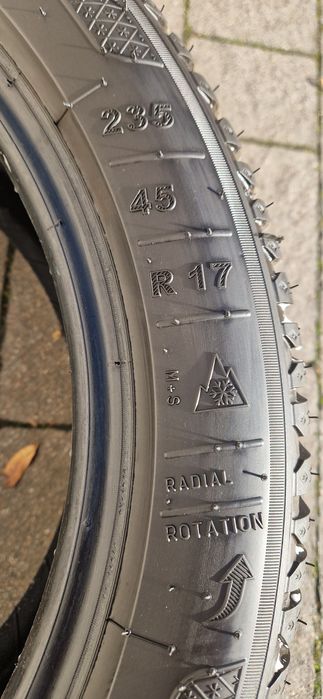 Opony zimowe Kleber Krisalp HP3 235/45 r17