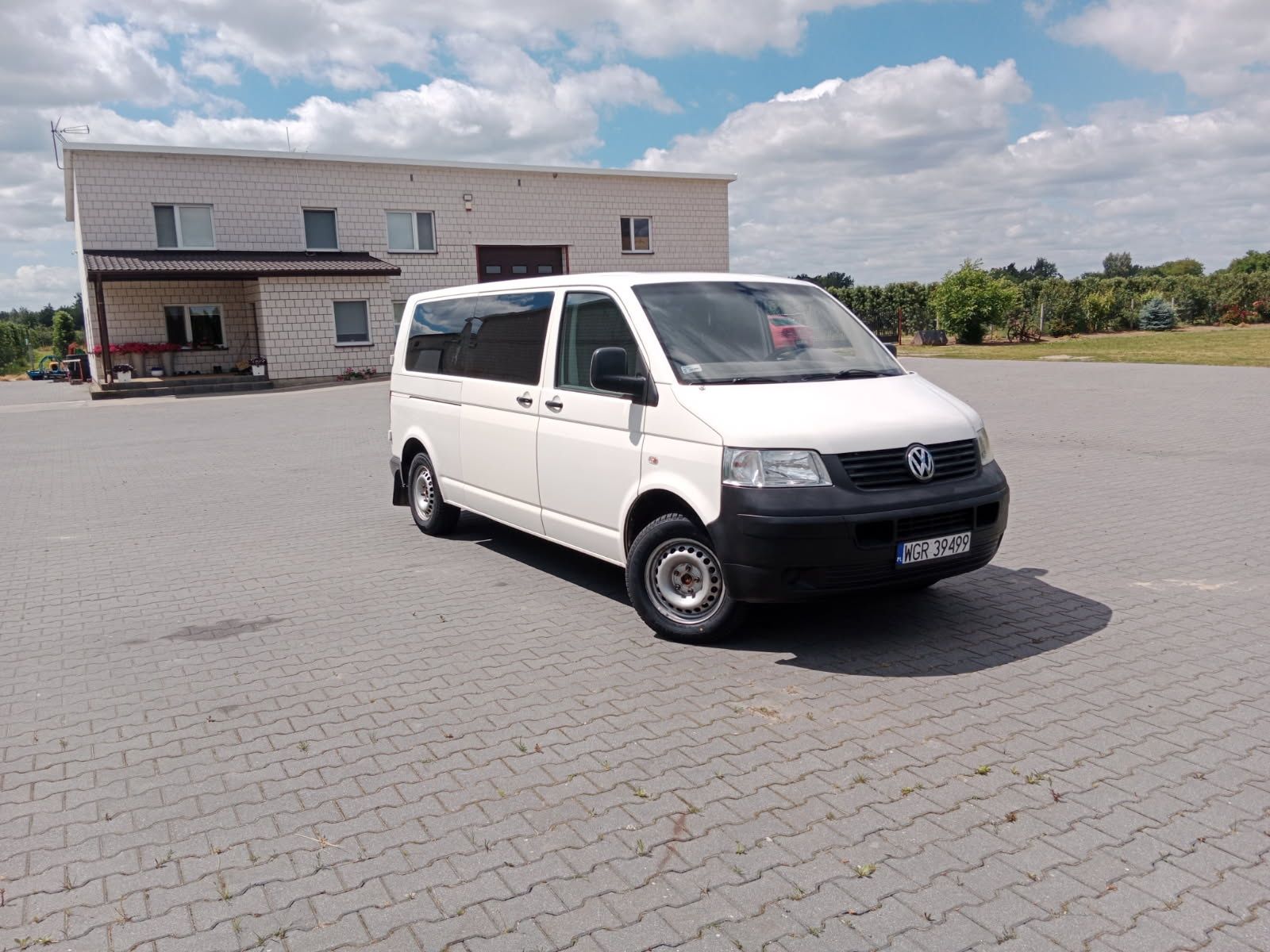 VW Transporter T5, 9 osobowy