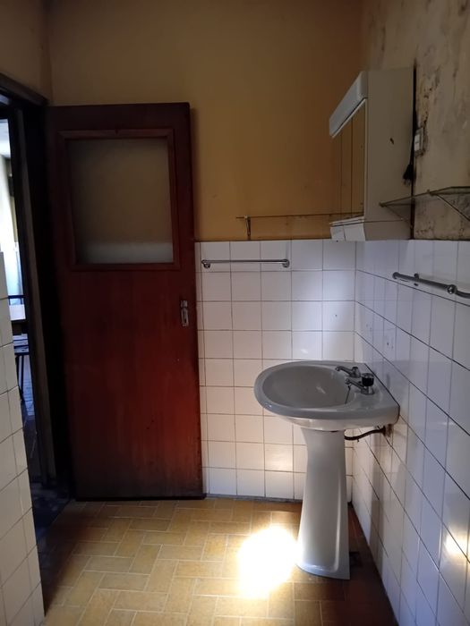 Vende-se casa em Forminhos