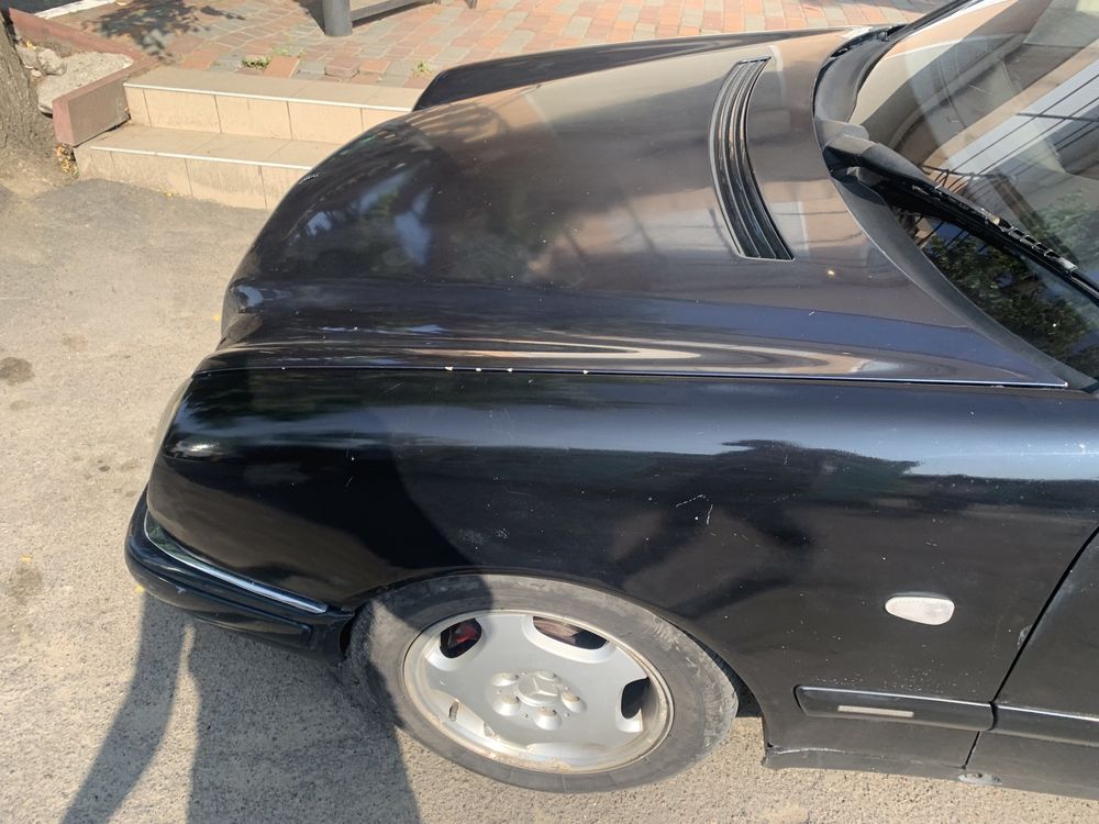 Продам Мерседес W210