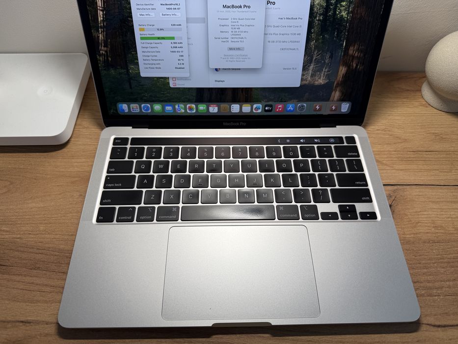 MacBook Pro 13 2020 Intel i5 16GB RAM 512GB SSD Silver