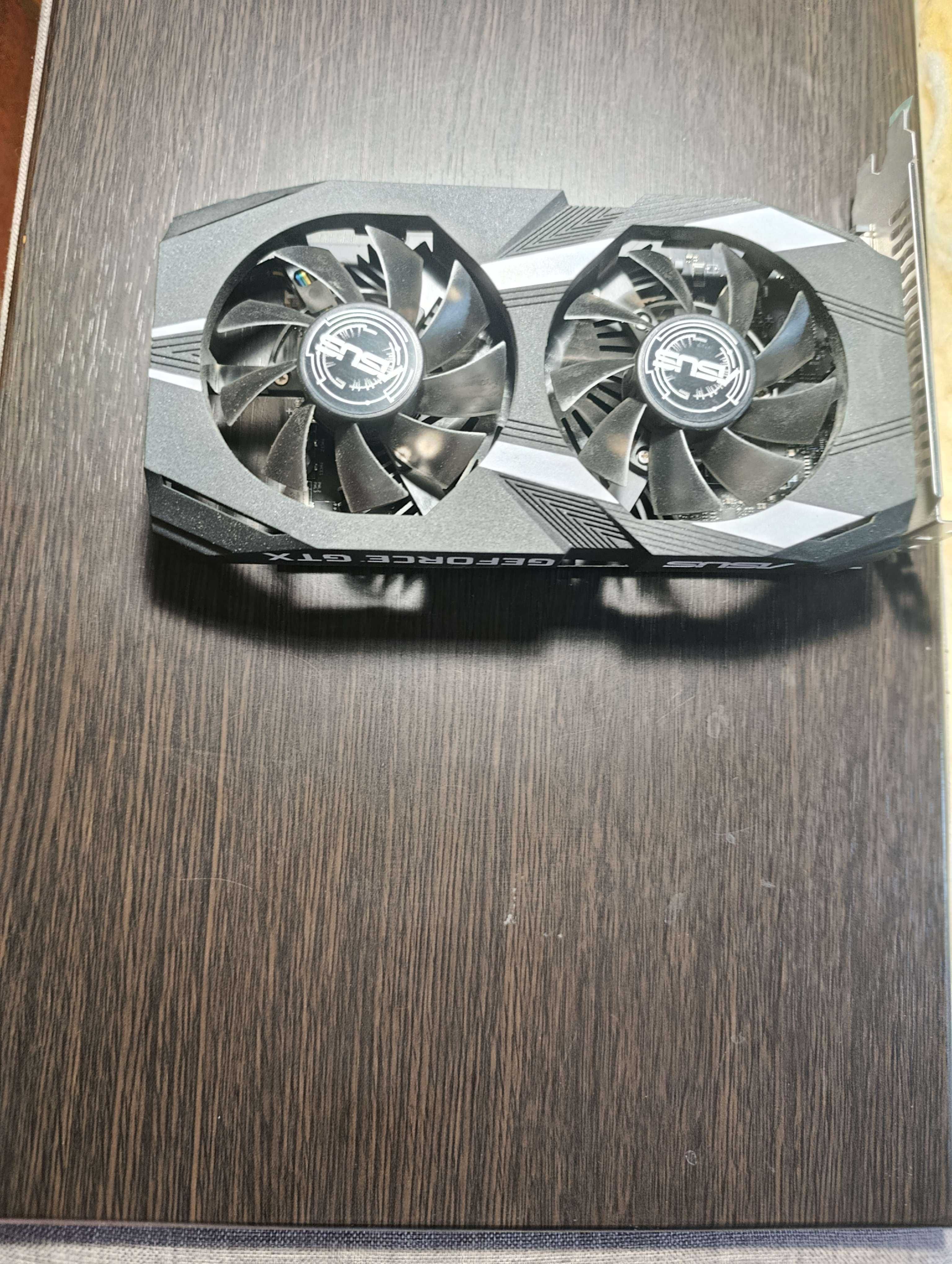 GIGABYTE GTX 1650 4GB 128BIT GDDR5 Відеокарта в гарному стані