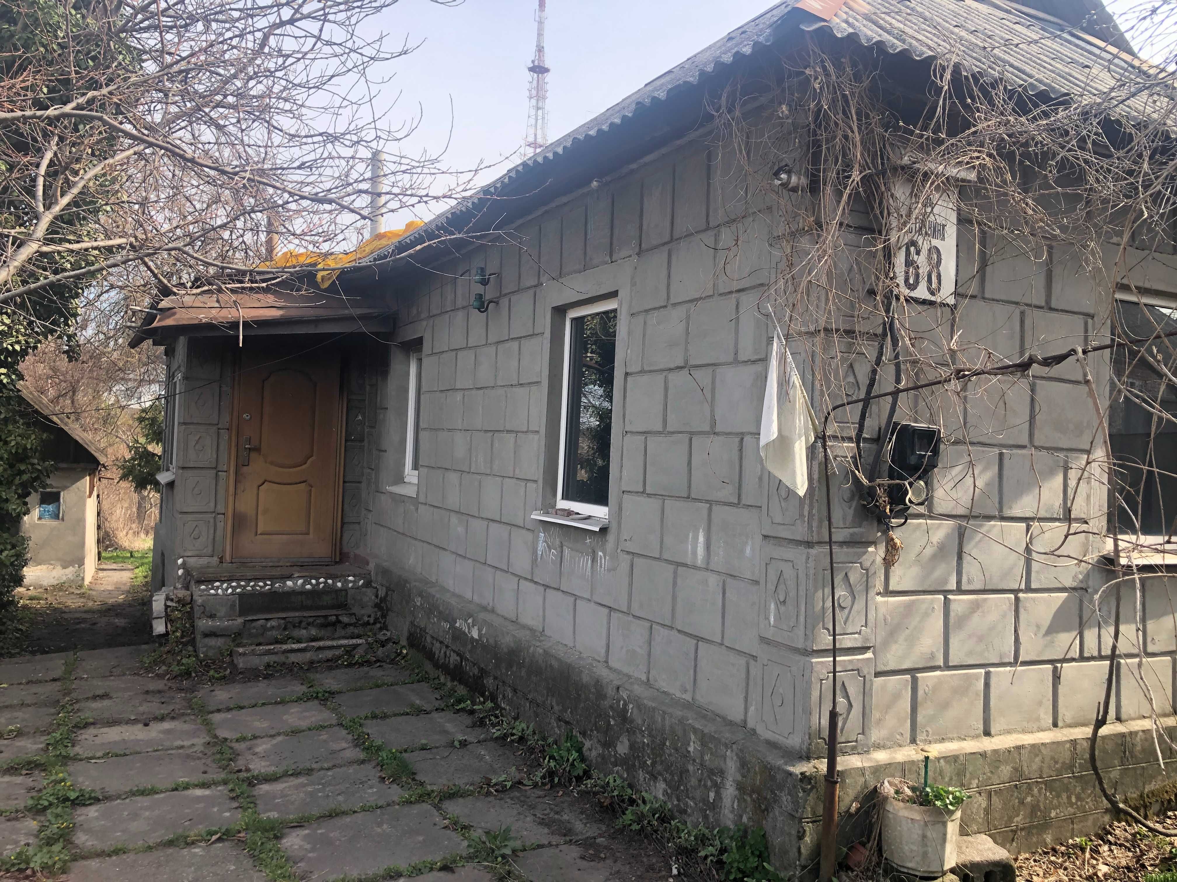 Продам будинок під ремонт 50 кв.  район ТК ,,Нео Плаза,,
