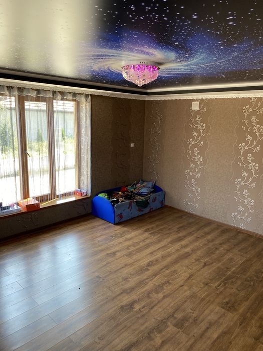 Продам будинок у передмісті Берегова