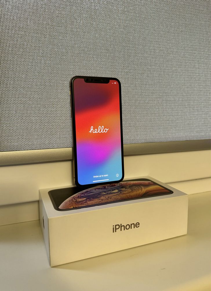 Продам iPhone Xs 64gb Gold