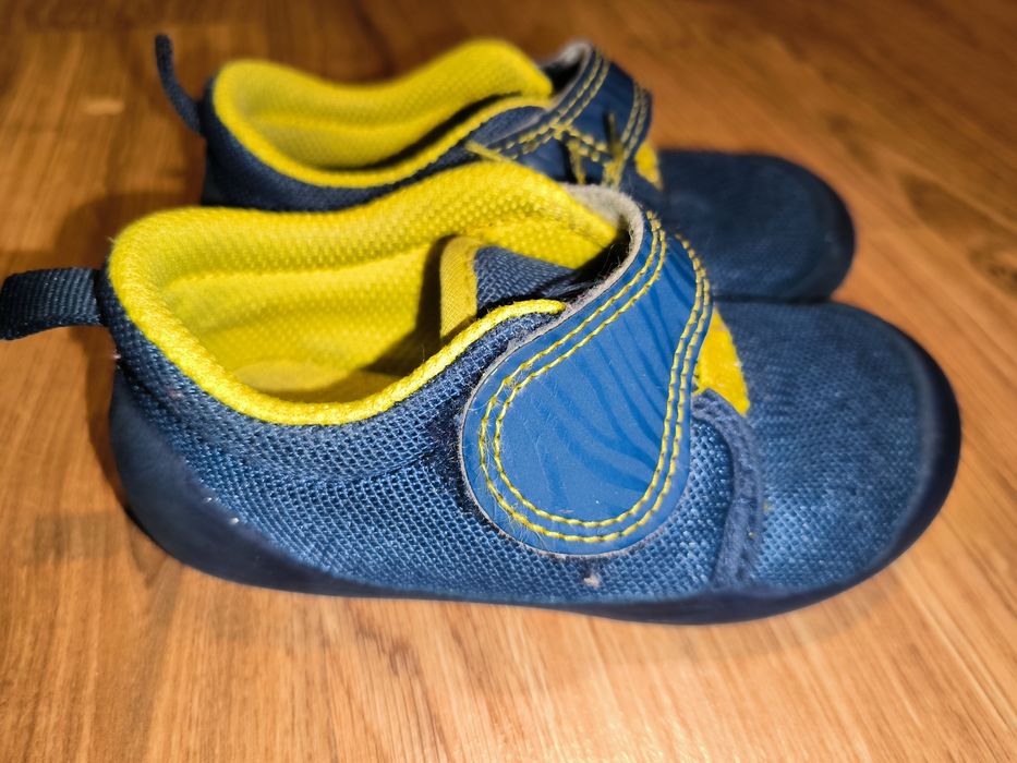 Buty dziecięce Decathlon Domyos rozm 22