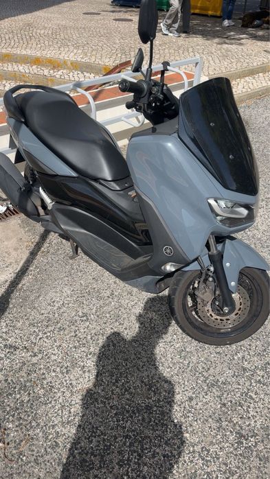 Mota  Nmax 125  revisoes feitas