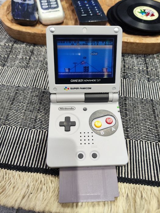 Nintendo Game boy advance SP super famicom