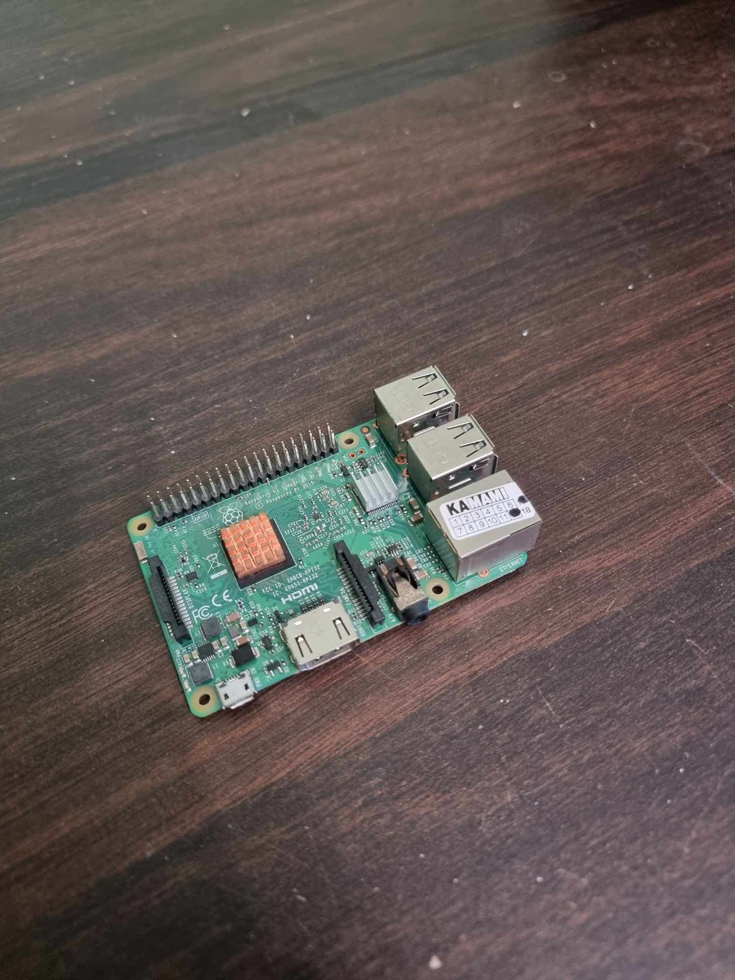 micro komputer raspberry Pi 3b+ WiFi w zestawie komputer, obudową i za