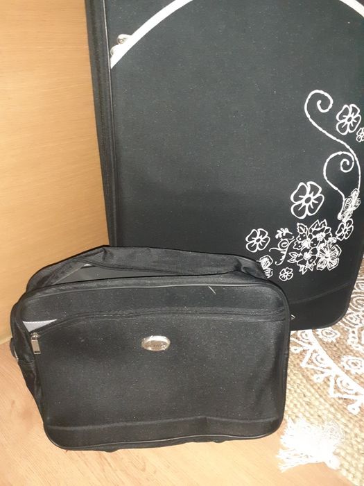 NOVO! Mala de viagem grande com bolsa necessaire