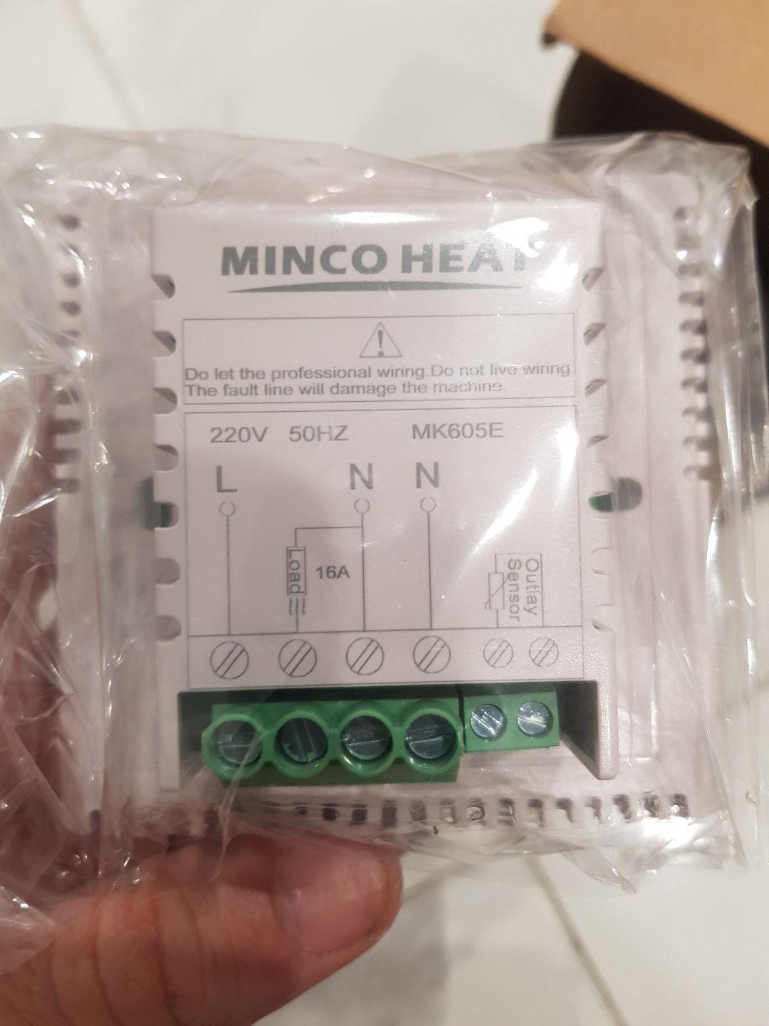 Терморегулятор Minco Heat з монтажною коробкою