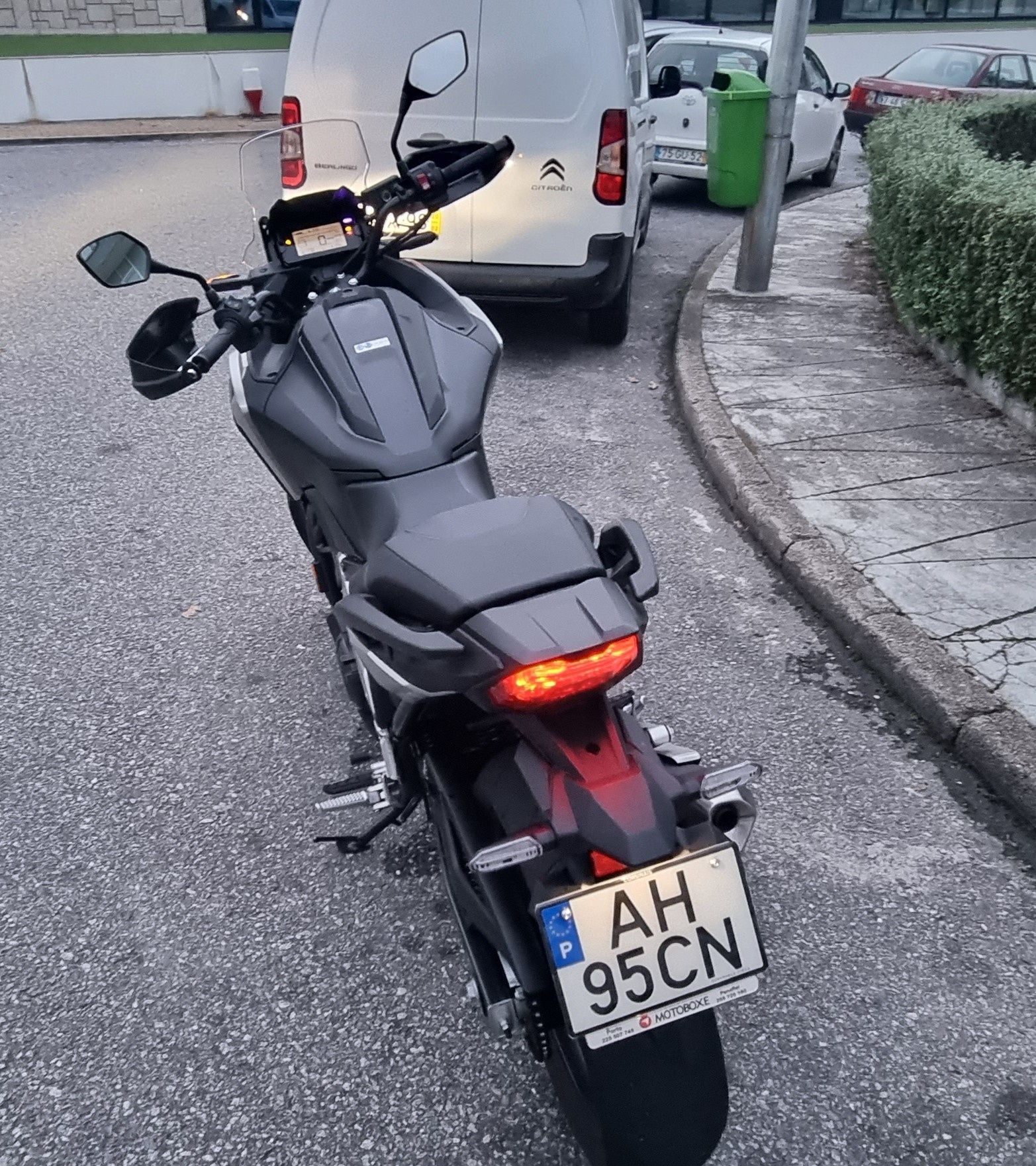 Honda nc750x preto