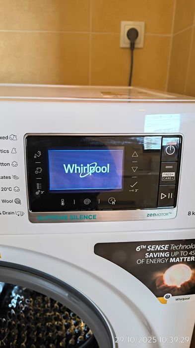 Pralka Whirlpool Auto dose