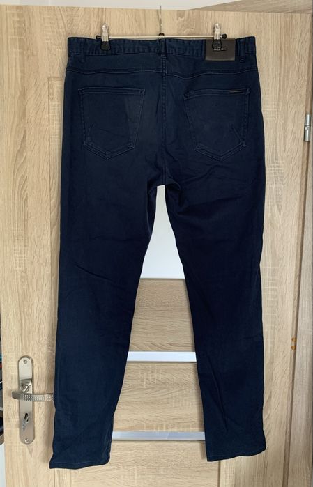 Męskie Granatowe spodnie Zara