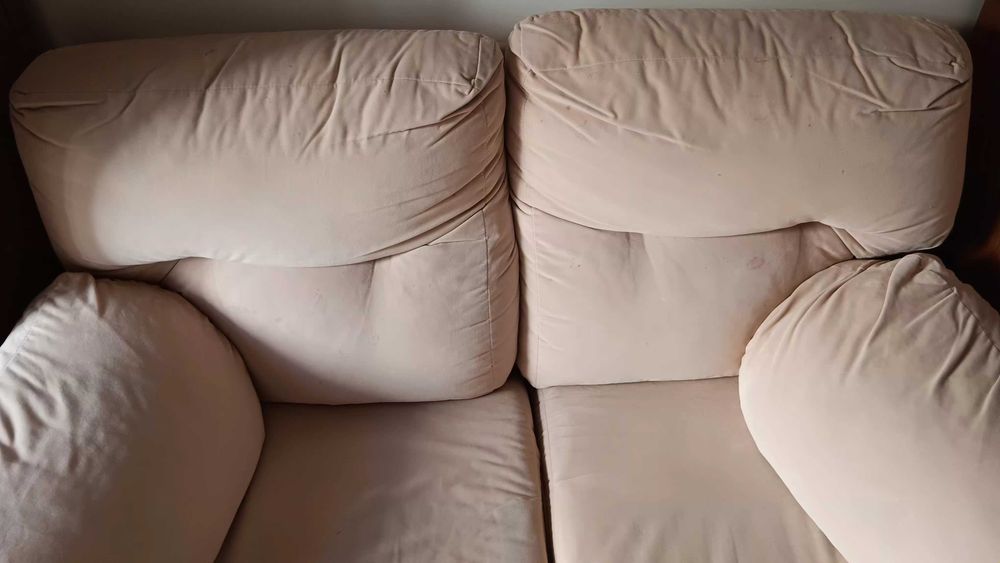 Sofá de 2 lugares tamanho grande pele pêssego bege