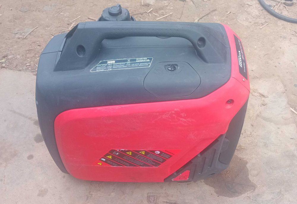 Інверторний генератор Parkside 1200 ват, Weekender GS950i 800ват