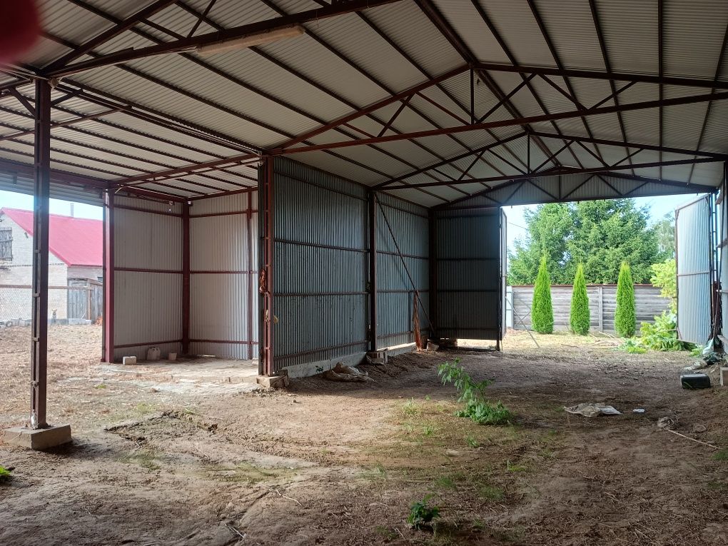 Hala/wiata stalowa 18m x 8m plus 4m x 11.5m tworzące jedną całość