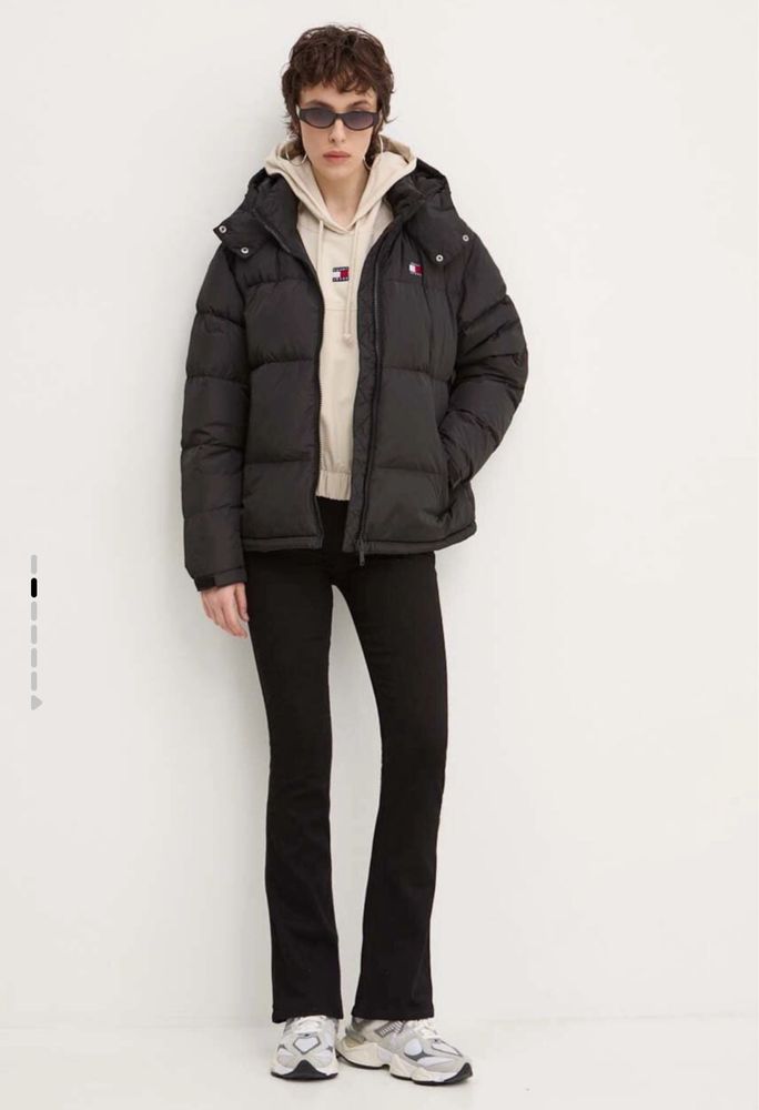Куртка пуховик Tommy Hilfiger розмір S