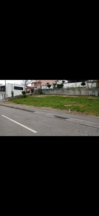 Lote de terreno (loteamento) Regadas - Fafe