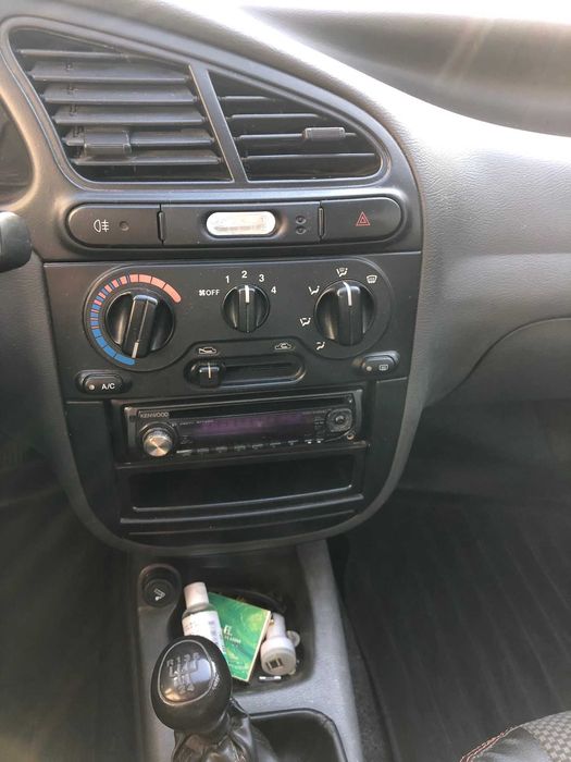 Продам машину DAEWOO LANOS