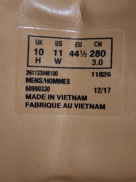 Продам мужскую обувь, мокасины Clarks flexlight