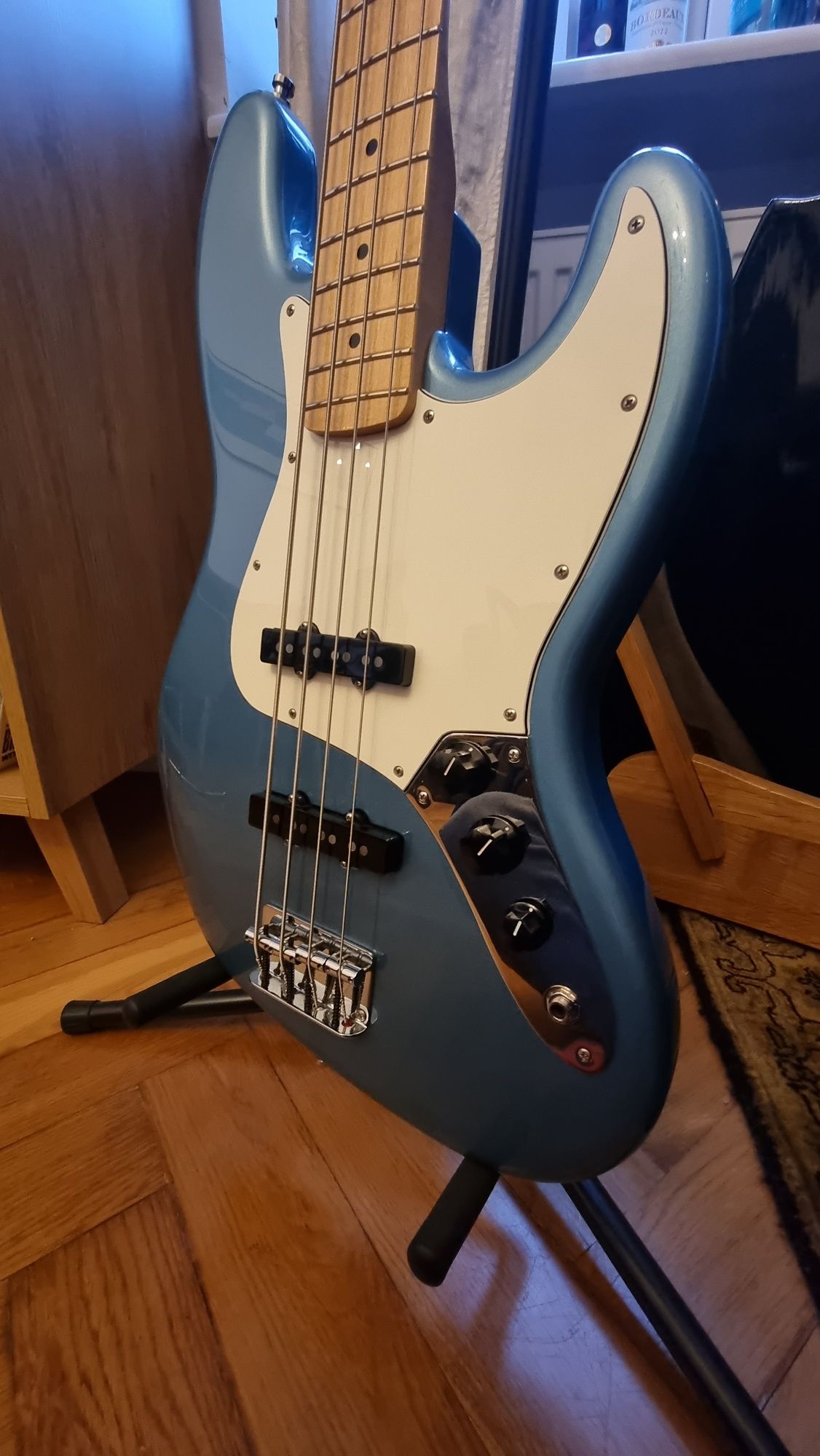 Gitara basowa Fender Jazz Bass Player