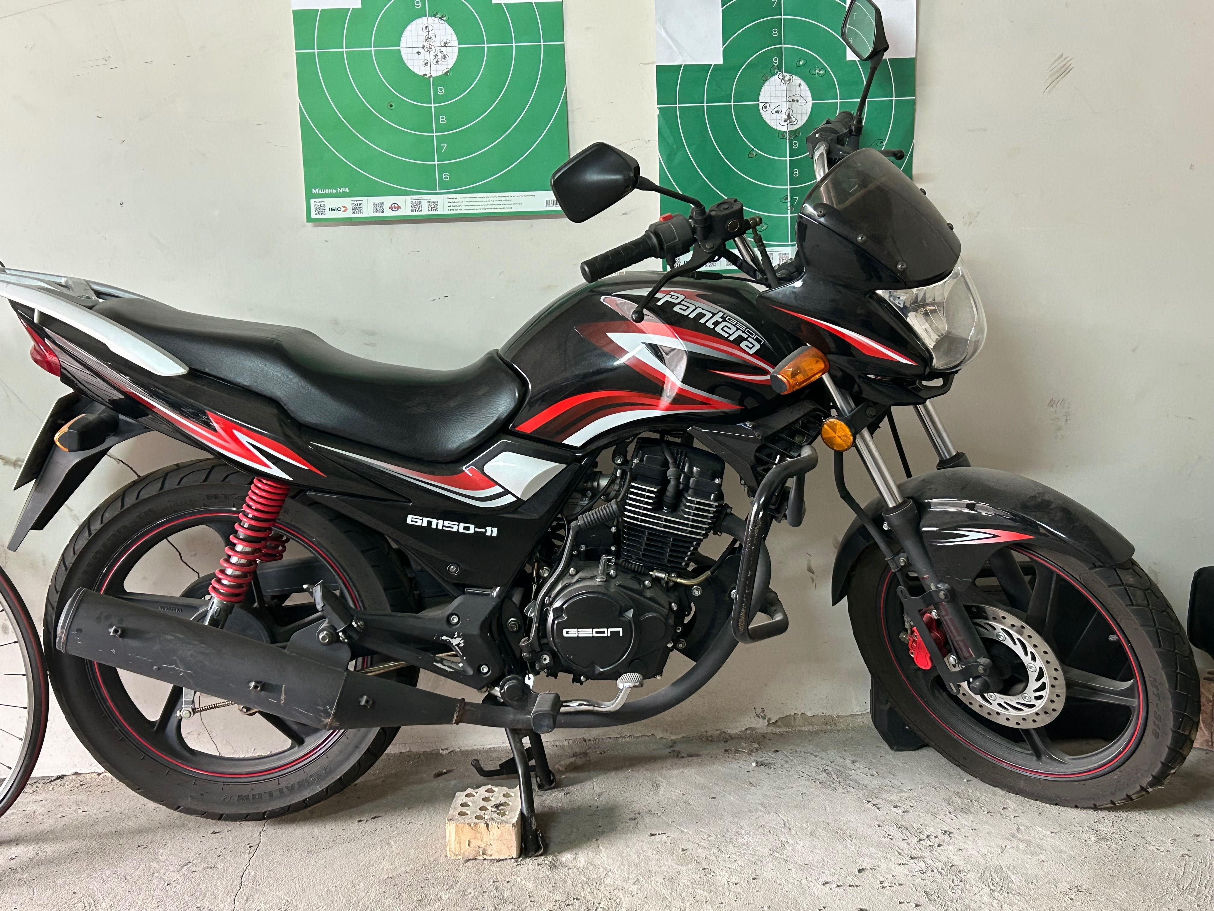 Мотоцикл Geon Pantera 150сс