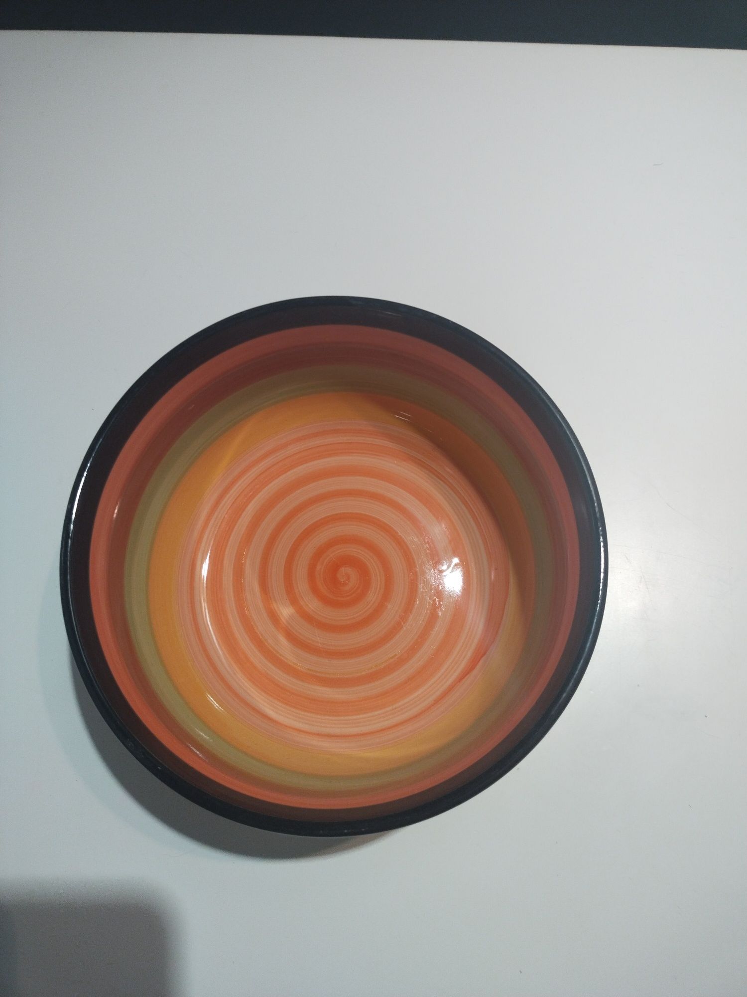 Керамічна тарілка глибока