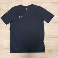 Nike dry fit t-shirt