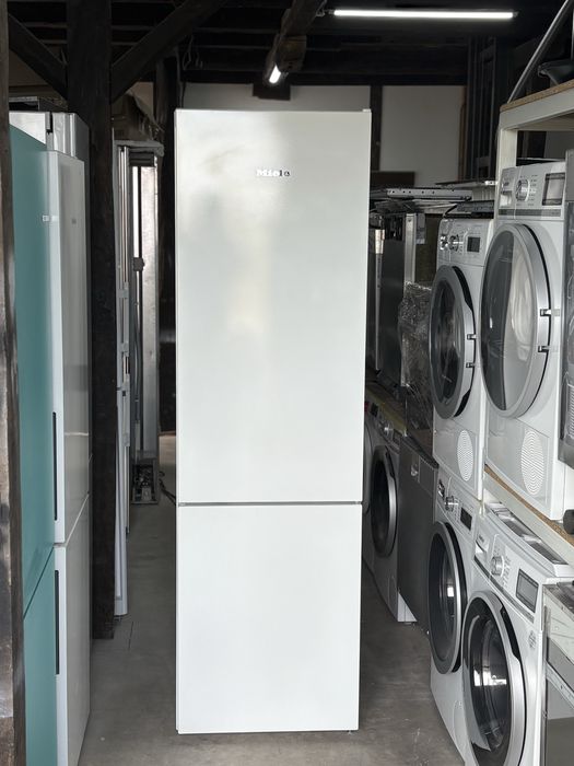 Холодильник Miele KFN 29162 D ws, 2 м висота, клас А++, Led