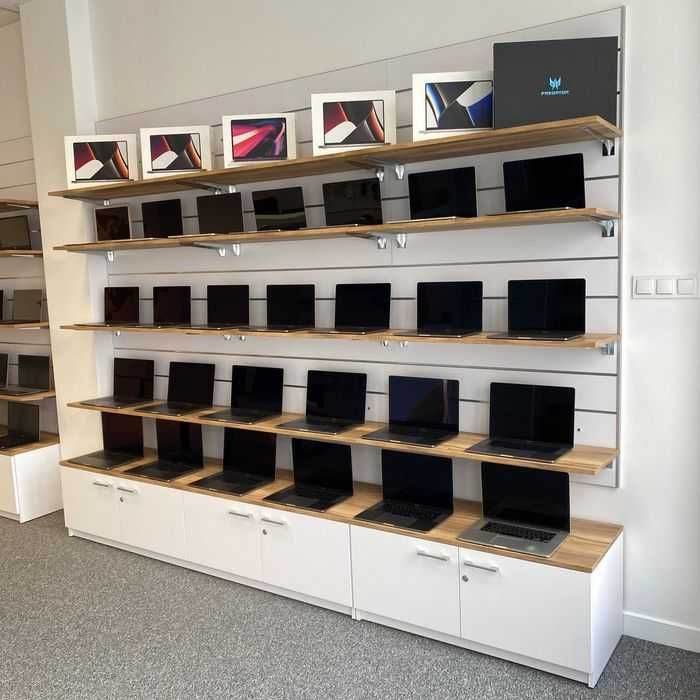 Apple Macbook Pro 15 A1990 i7-8850H 16GB 256GB Pro 555X Space Gr Gwar