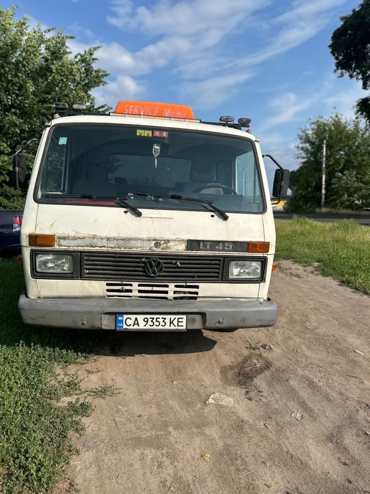 Евакуатор Volkswagen LT