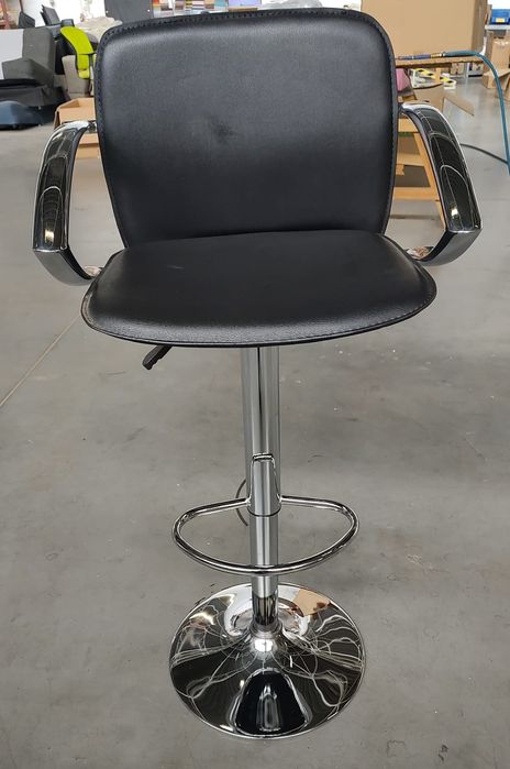 Hoker stołek barowy