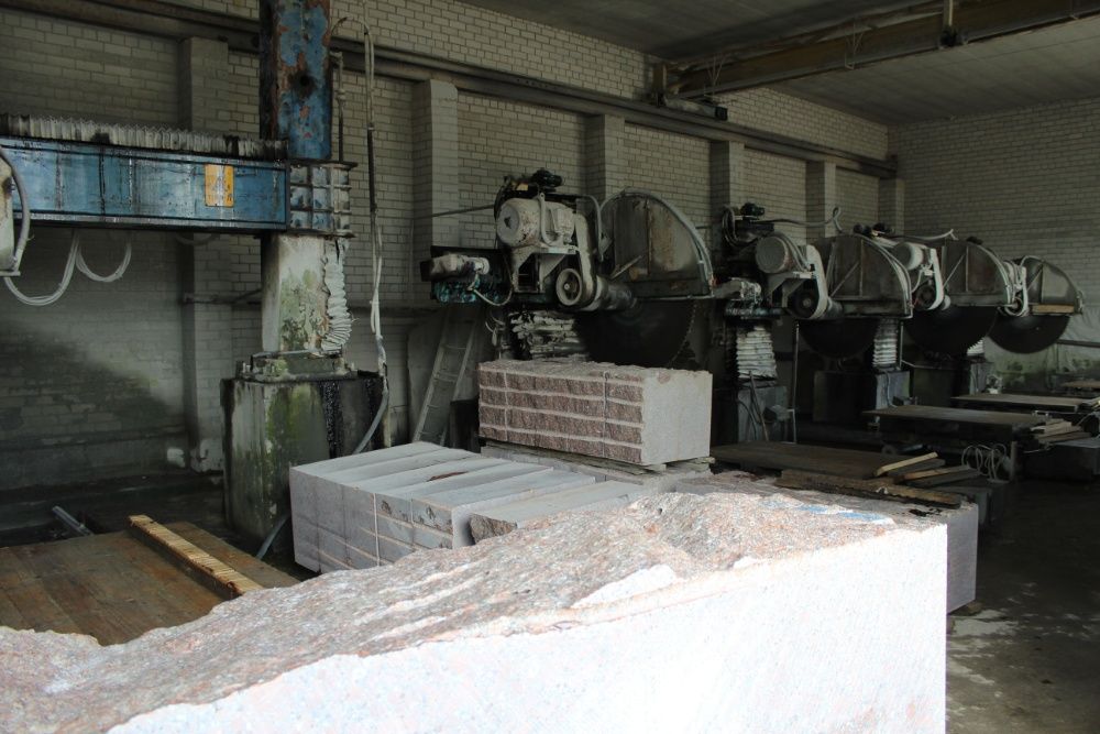 Продається майновий комплекс з обробки природного каменю