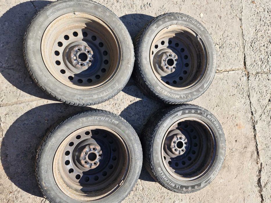 Продам колеса взборі 205/55 16 Michelin Alpin 5 5x100 Toyota,Vw,Audi