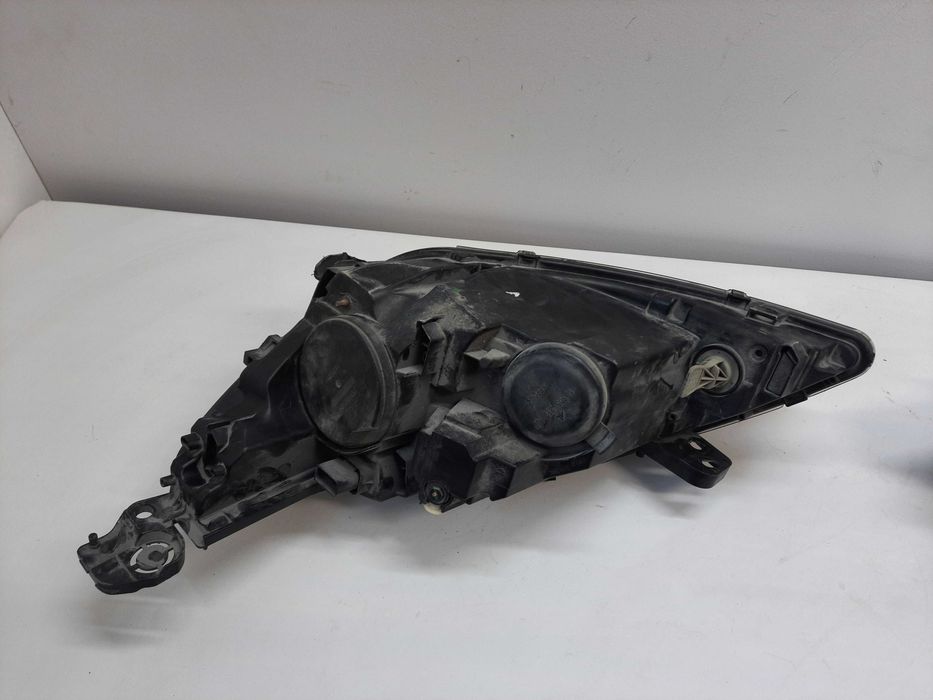 Peugeot 308 T9 13- lampa reflektor lewy prawy przód oryginał europa