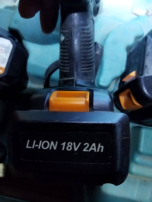 Шуруповерт штурм CD3218LB