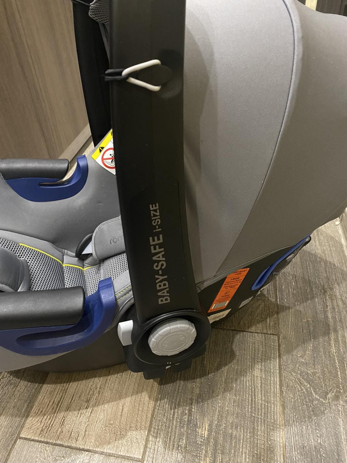 Автолюлька Britax romer safe i- size