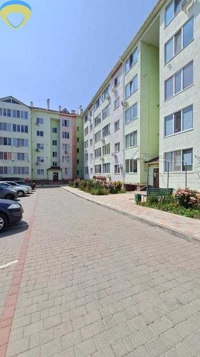 Продам затишну 2-кімнатну квартиру з капітальним ремонтом — Авангард!