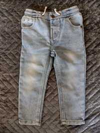 Spodnie jeansowe rurki slim fit z efektem sprania,rozm. 92