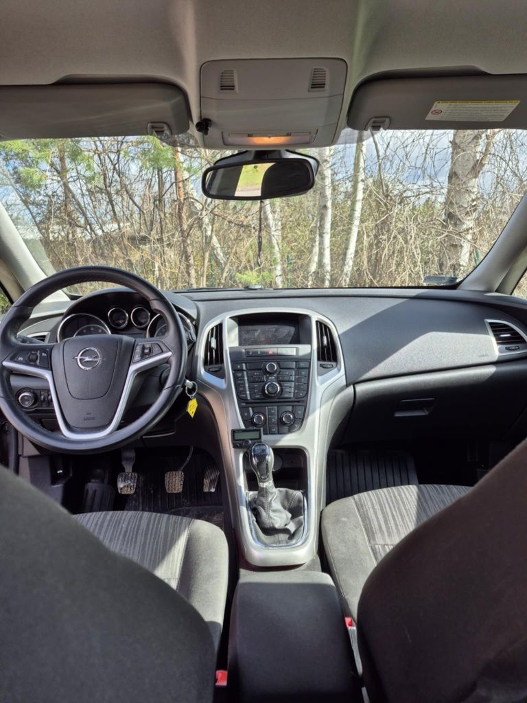 Opel Astra J 1.4 Turbo Benzyna