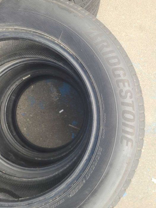 Goauto шини Bridgestone Alenza 001 225 65 R17 8mm купити Київ